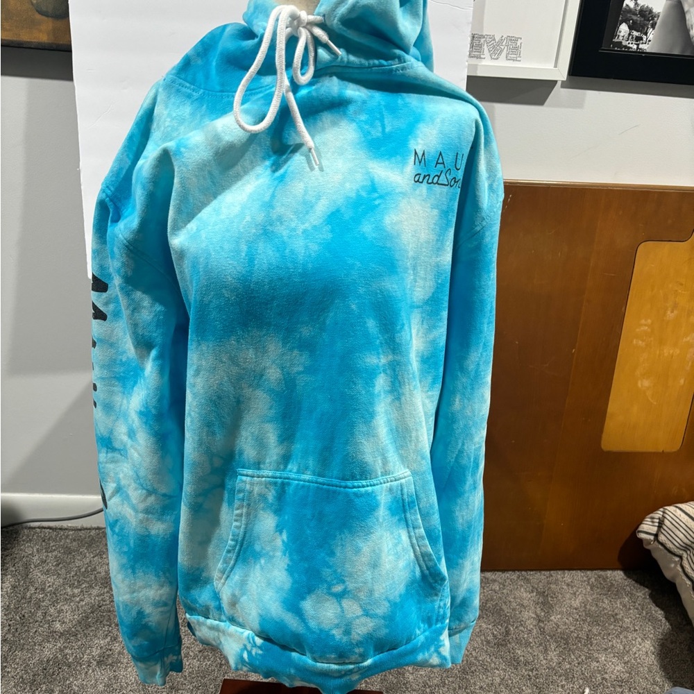 Maui and Sons Sky Blue Tie Dye Hoodie